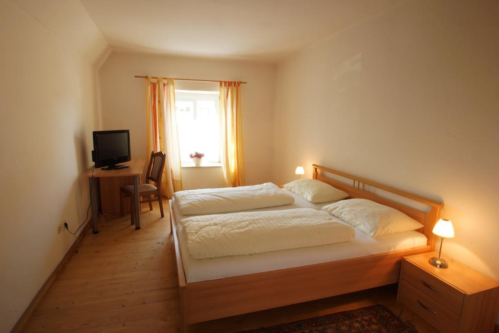 Gasthof Zur Post Straßwalchen Extérieur photo